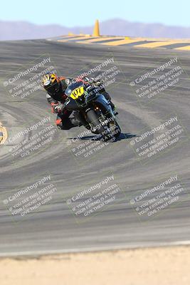 media/Jan-10-2025-CVMA Friday Practice (Fri) [[489e0da257]]/Group 4 and Trackday/Session 3 (Turns 9 and 10)/